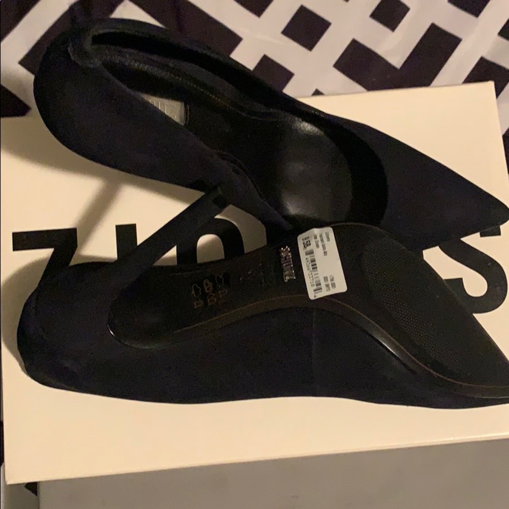 Never worn - Picture 3 of 5